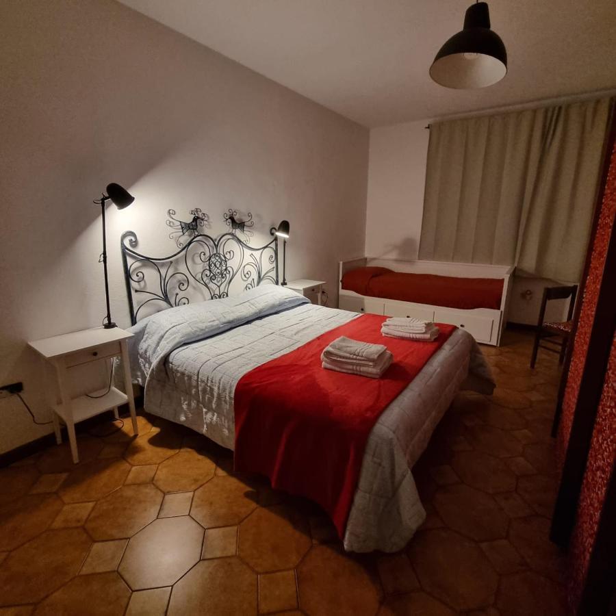 Sa Stiddiosa Guesthouse Gadoni 外观 照片